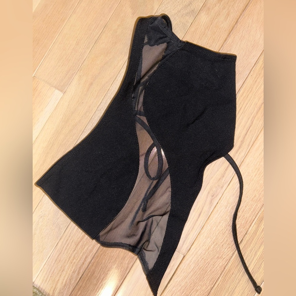 Black Women's top